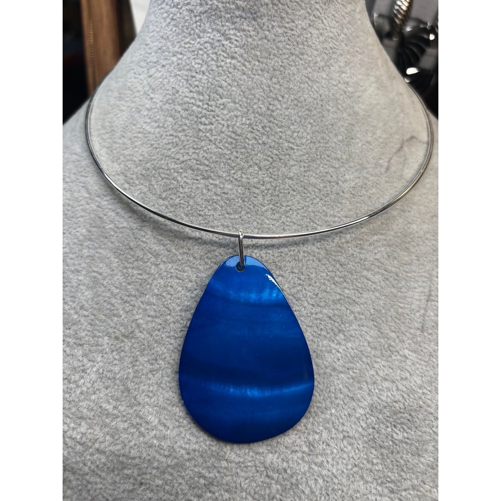 #47. The Cobalt Aura Choker